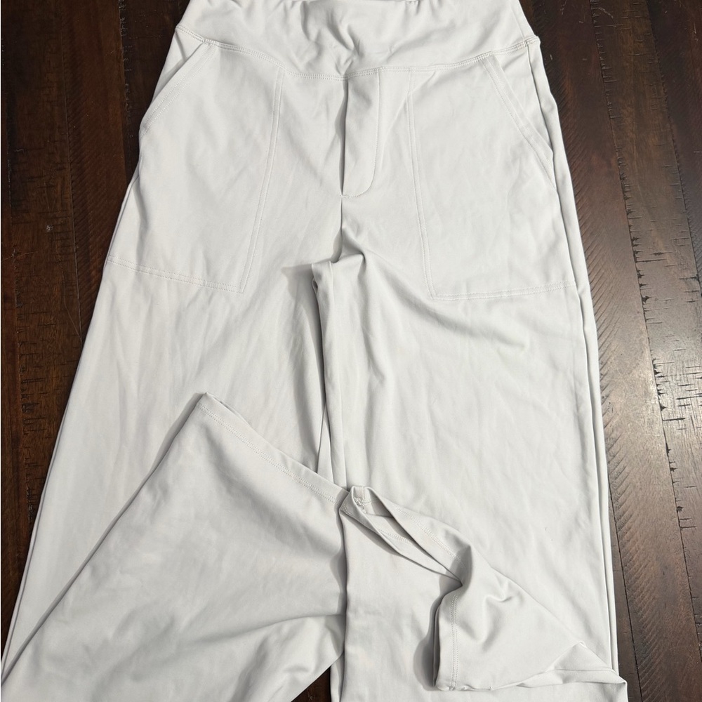 Women’s Wide Leg Athletic White Pants